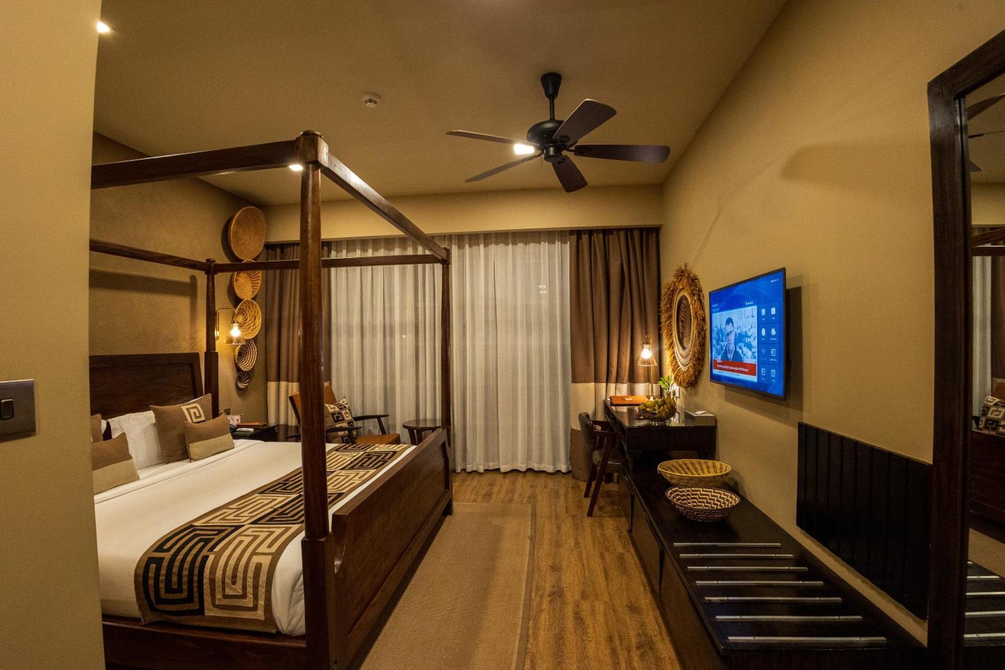 Speke And Conference Center 4*